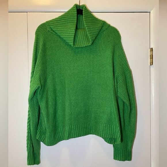 SOMETHING NAVY Turtleneck Sweater Green Women’s Size Large - Picture 5 of 10